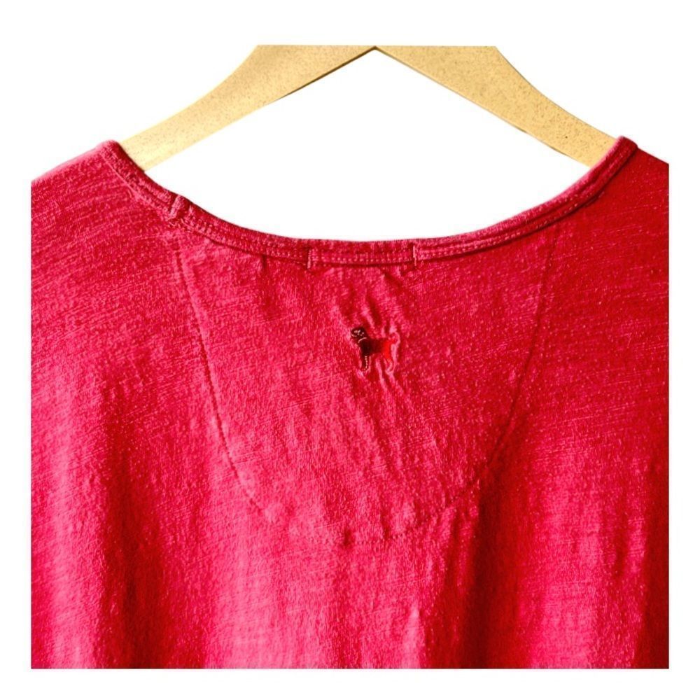 The Black Dog Men’s V-Neck T-Shirt. Coral. Large - Picture 10 of 15